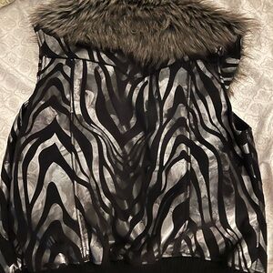 Best with fur collar